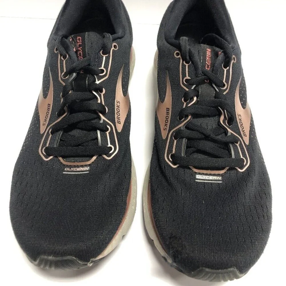 Brooks size original running